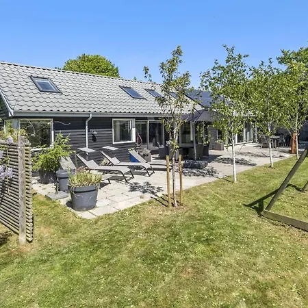 Villavilla #339 - Tisvildeleje, Nordsjælland Feriehus *